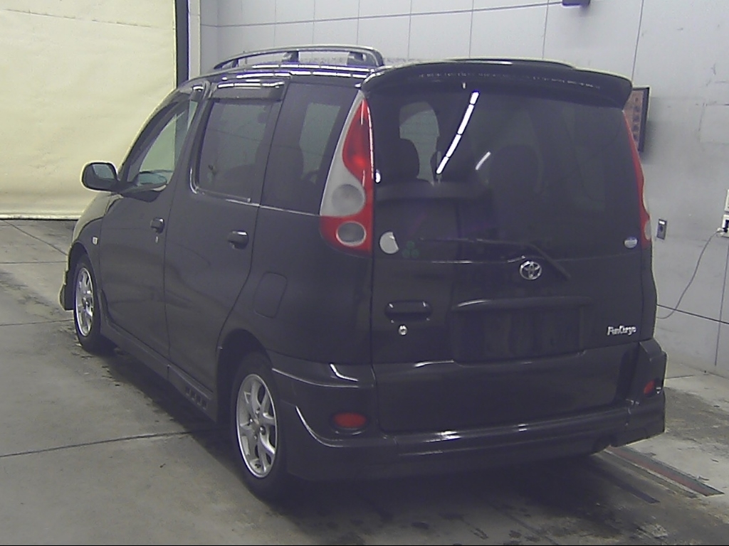 TOYOTA FUNCARGO