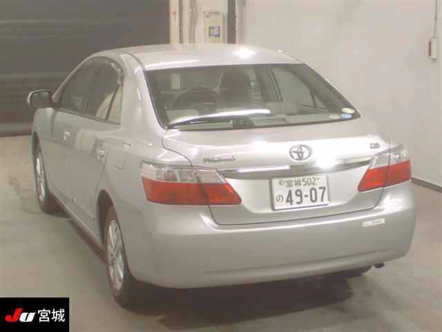 TOYOTA PREMIO