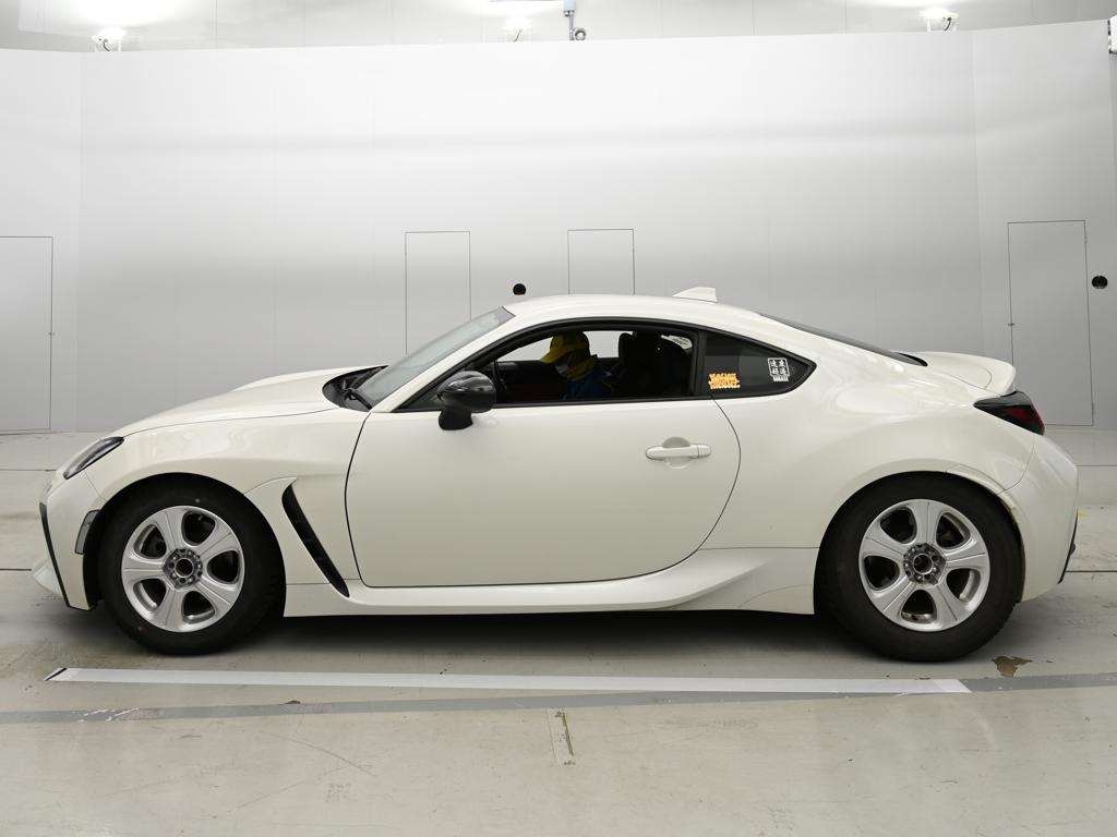 TOYOTA GR 86