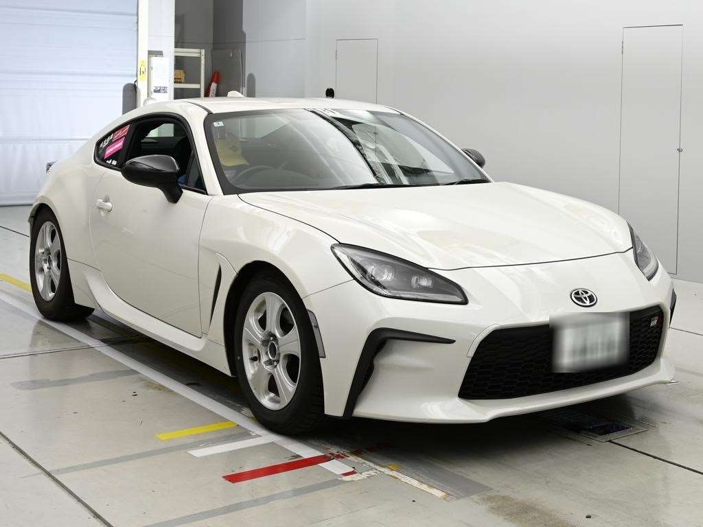 TOYOTA GR 86