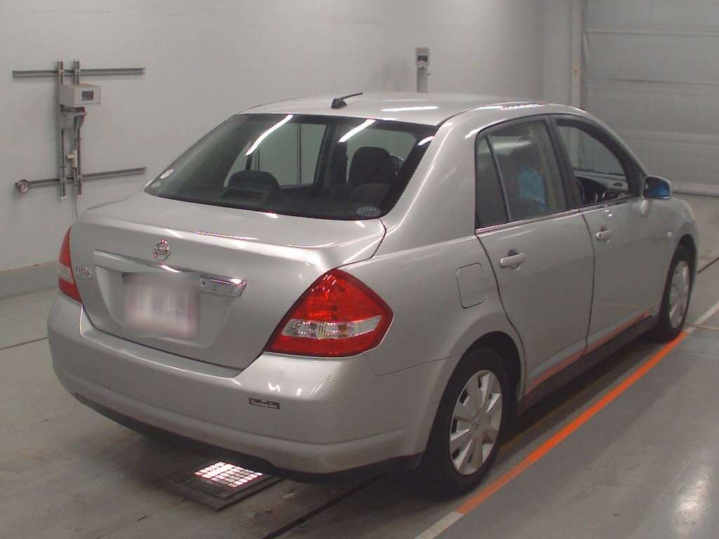 NISSAN TIIDA LATIO