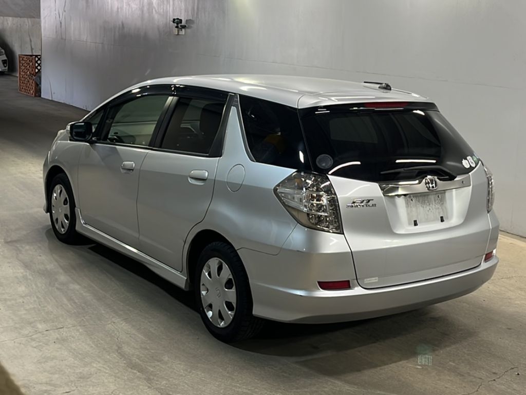 HONDA FIT SHUTTLE