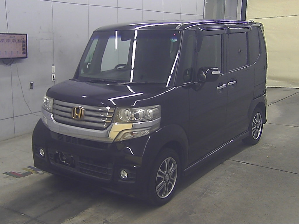 HONDA N-BOX