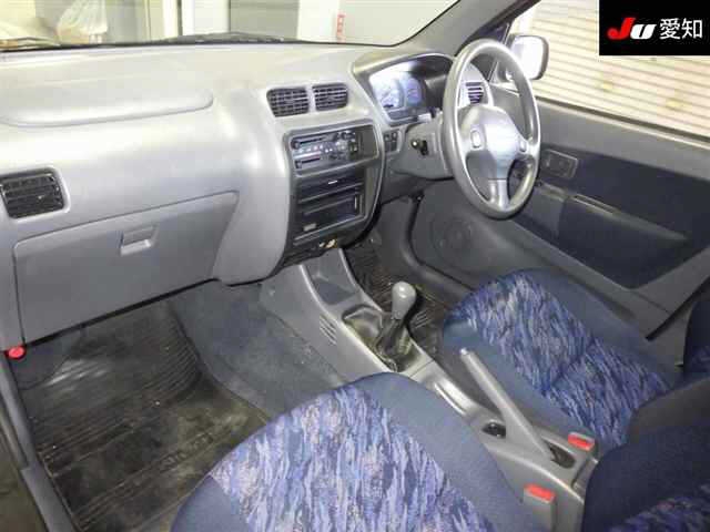 DAIHATSU TERIOS KID