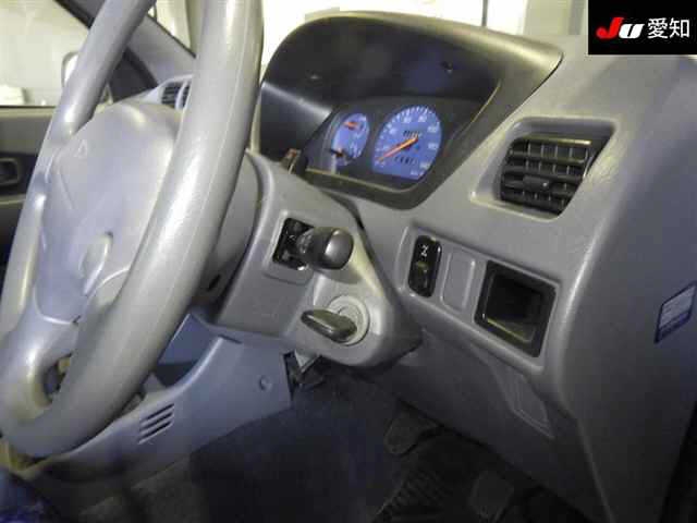 DAIHATSU TERIOS KID