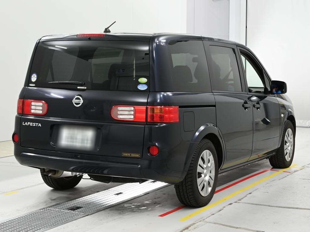 NISSAN LAFESTA