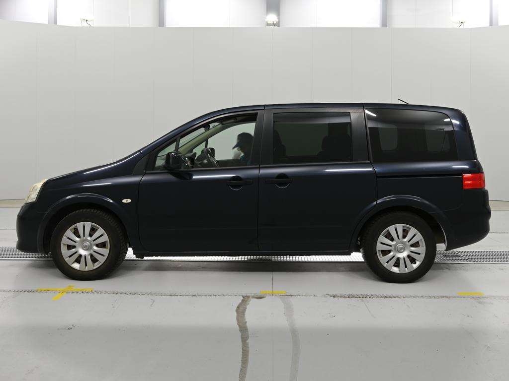 NISSAN LAFESTA