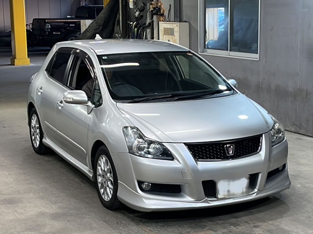 TOYOTA BLADE