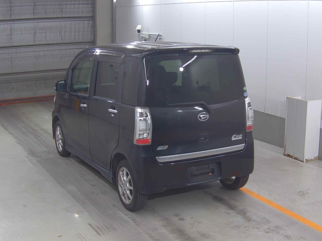 DAIHATSU TANTO EXE