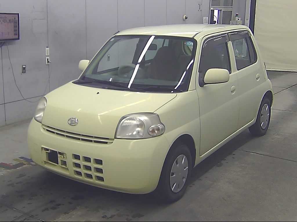 DAIHATSU ESSE