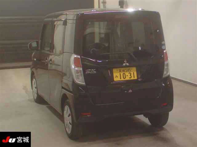 MITSUBISHI EK SPACE