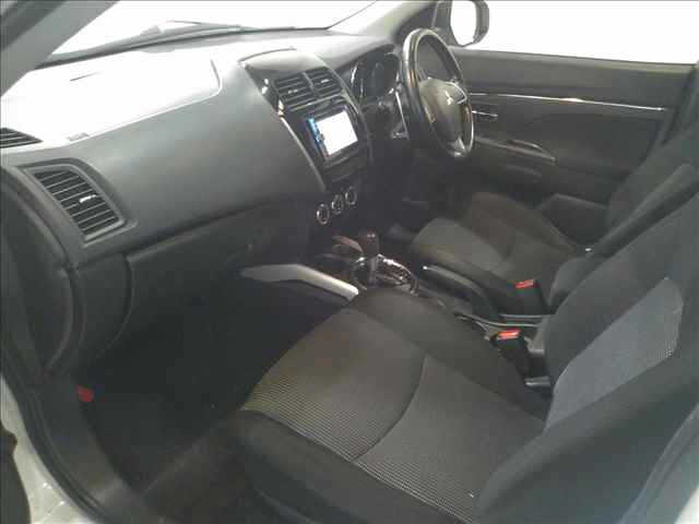 MITSUBISHI RVR