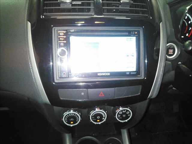 MITSUBISHI RVR