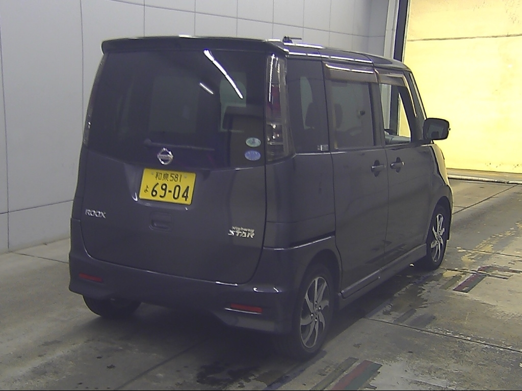 NISSAN ROOX
