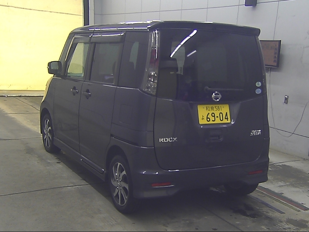 NISSAN ROOX