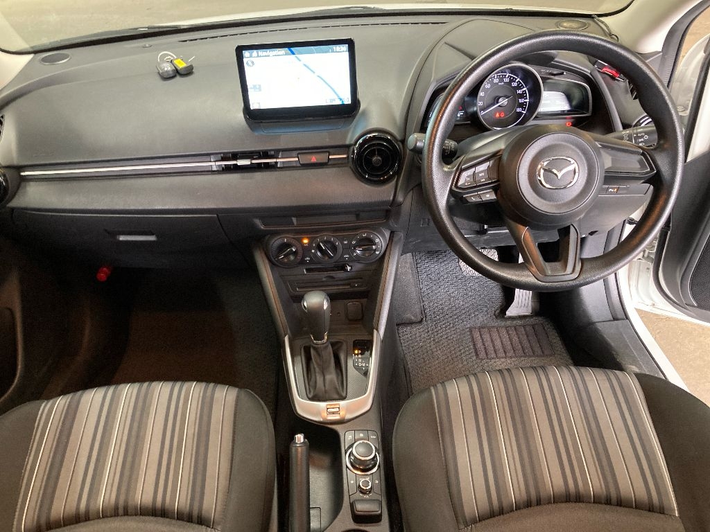 MAZDA MAZDA2