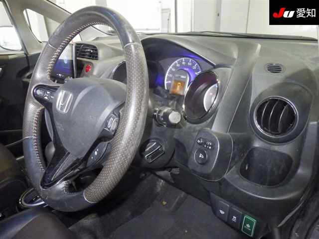 HONDA FIT SHUTTLE