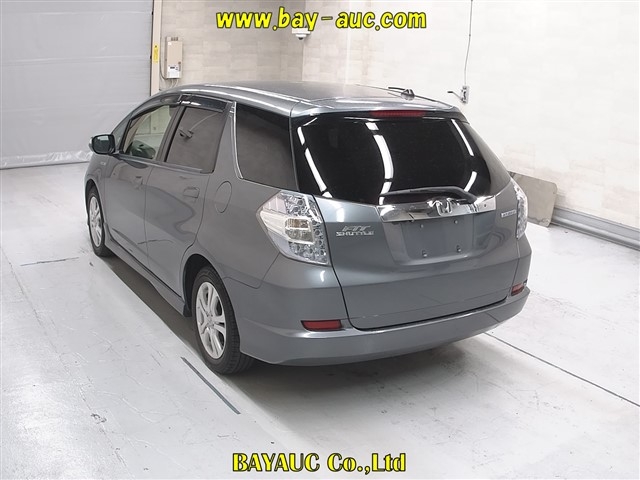 HONDA FIT SHUTTLE