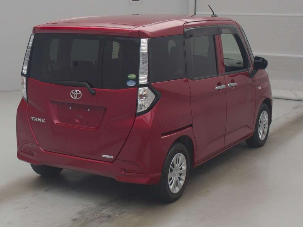 TOYOTA TANK
