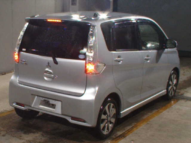 MITSUBISHI EK CUSTOM