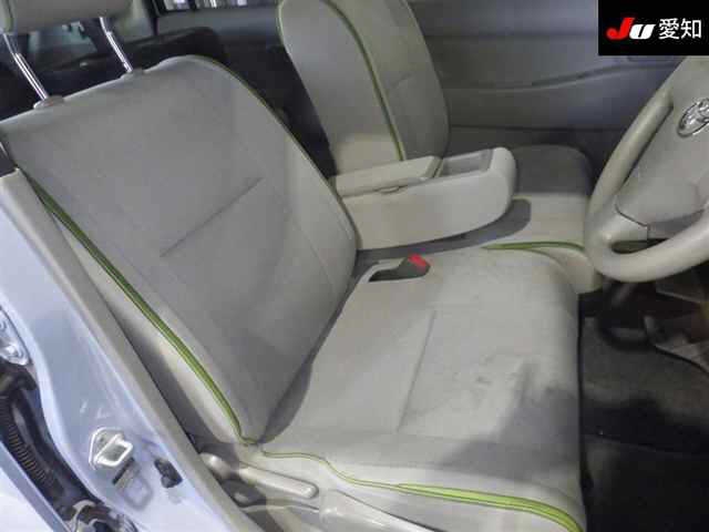 TOYOTA PIXIS SPACE
