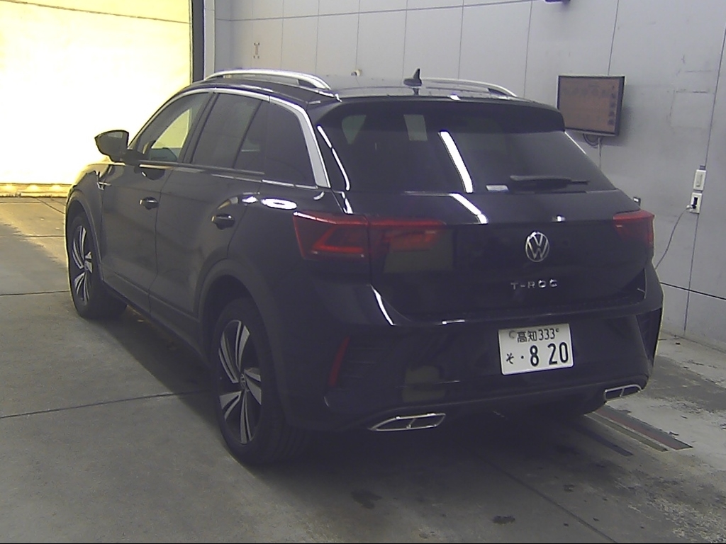 VOLKSWAGEN T-ROC