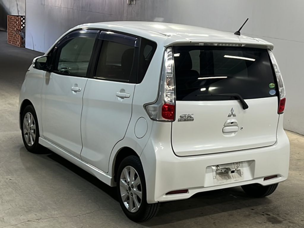 MITSUBISHI EK CUSTOM
