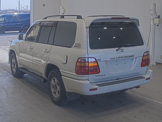 TOYOTA LAND CRUISER