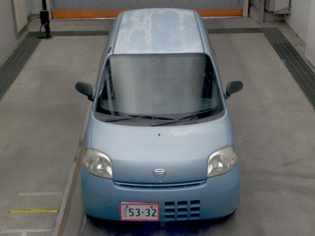 DAIHATSU ESSE