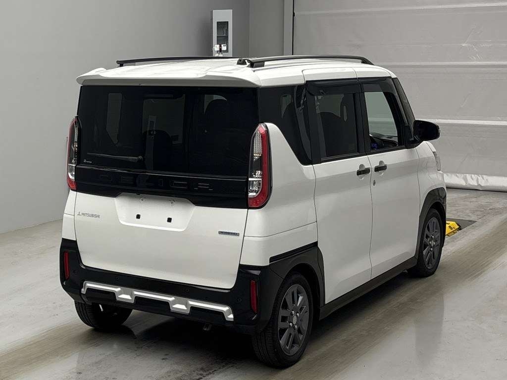 MITSUBISHI DELICA MINI
