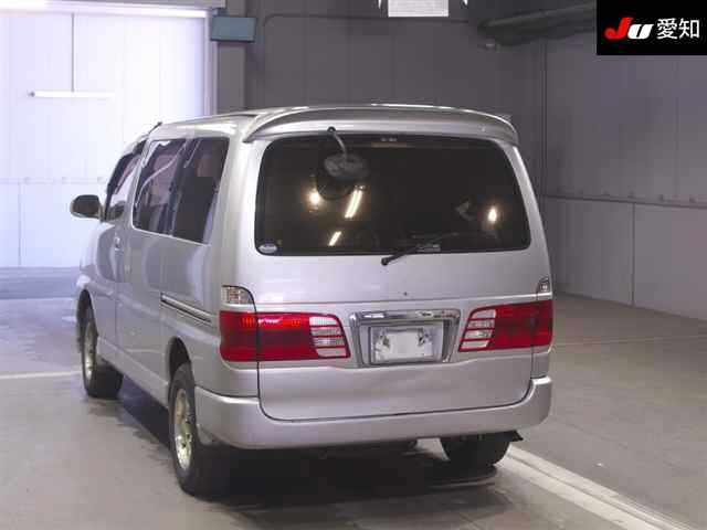 TOYOTA GRAND HIACE