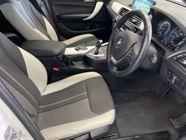 BMW 1-SERIES