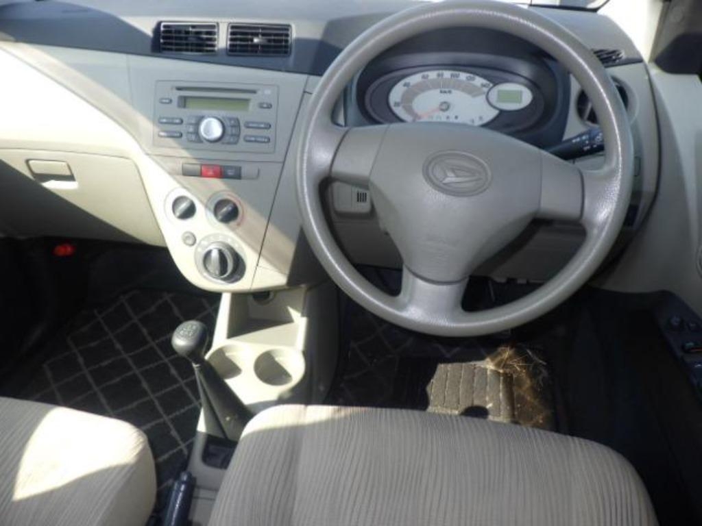 DAIHATSU MIRA