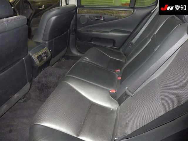 LEXUS LS460