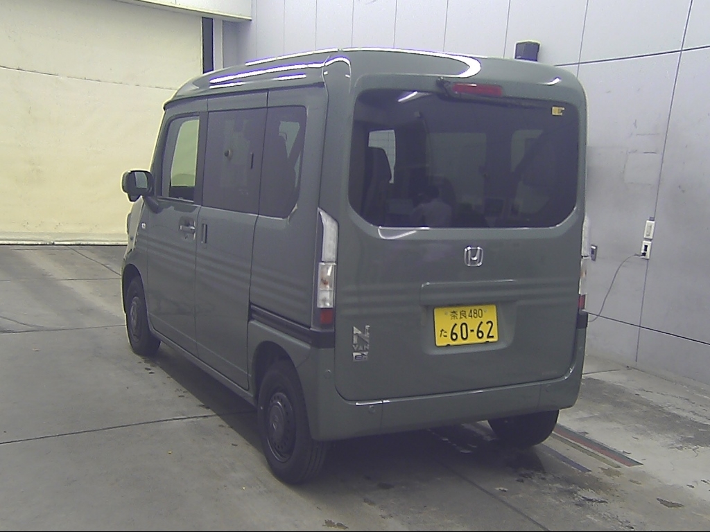 HONDA N-VAN