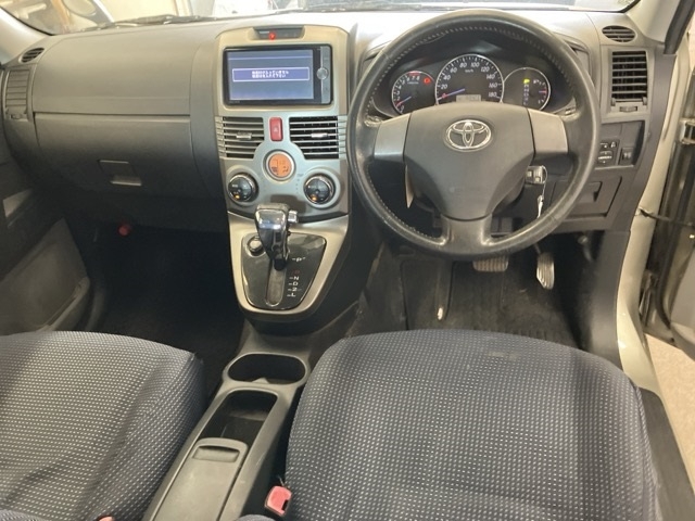 TOYOTA RUSH