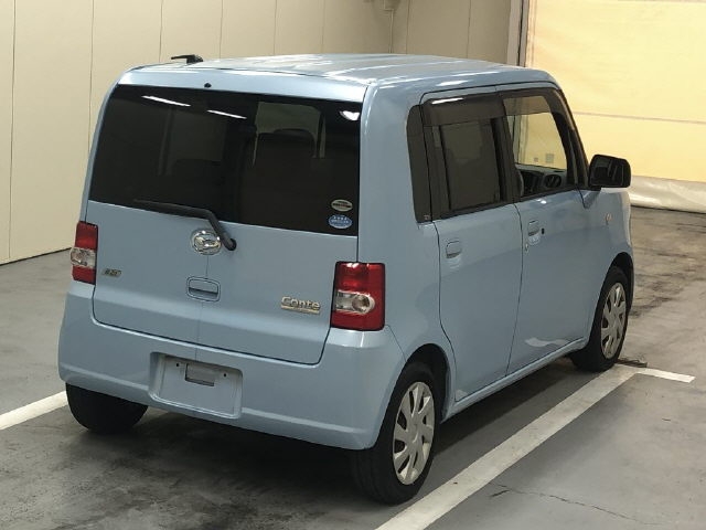 DAIHATSU MOVE CONTE