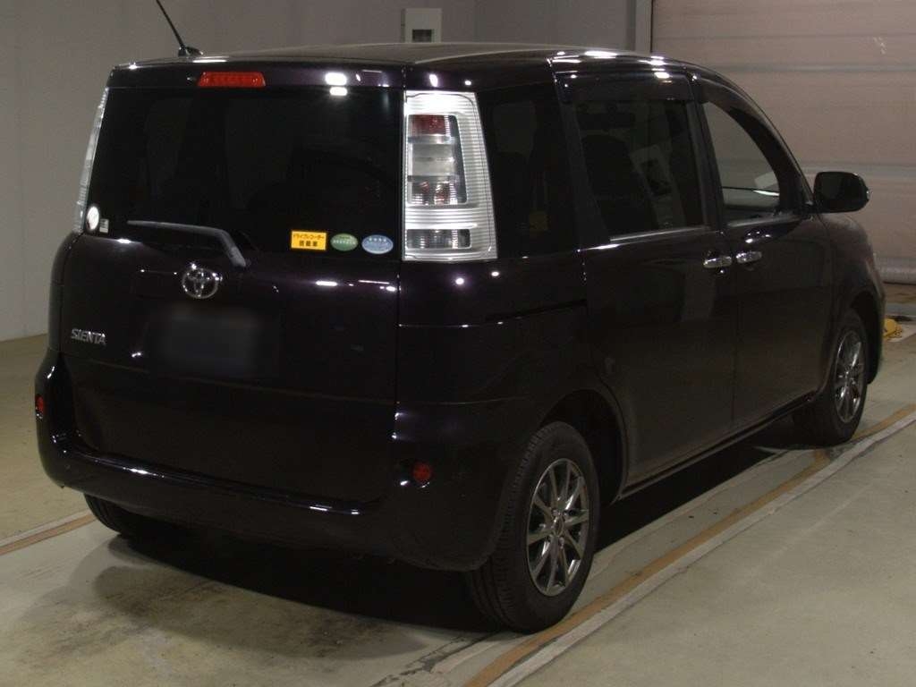 TOYOTA SIENTA