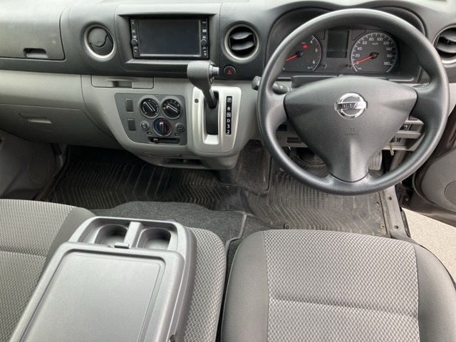 NISSAN NV350 CARAVAN