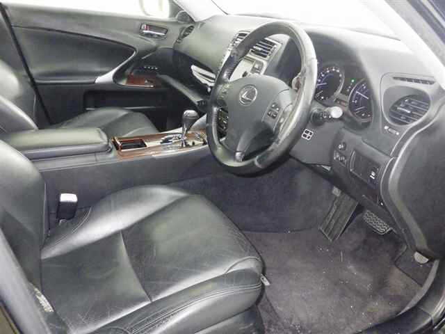 LEXUS IS250