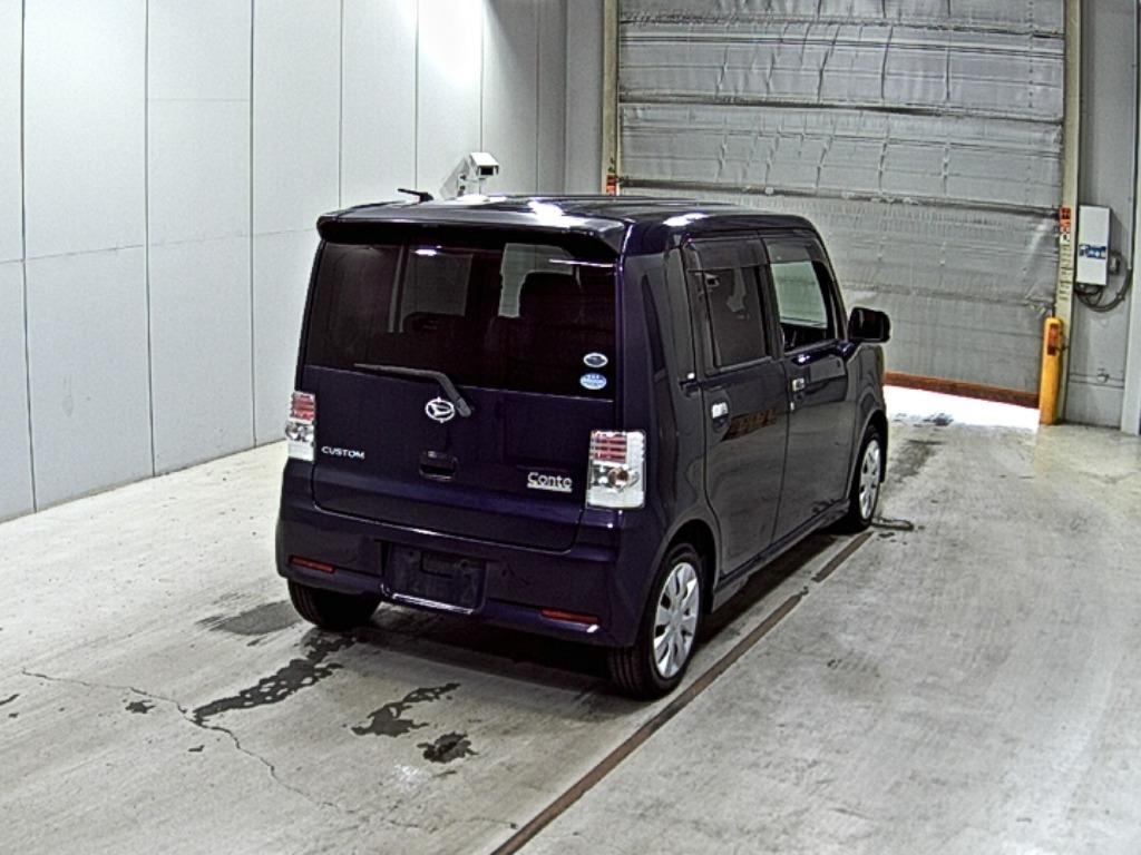 DAIHATSU MOVE CONTE