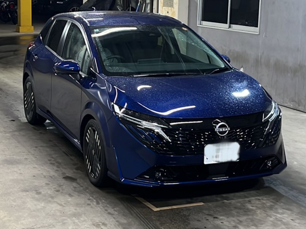 NISSAN AURA