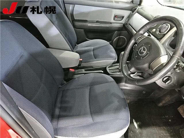 MAZDA VERISA