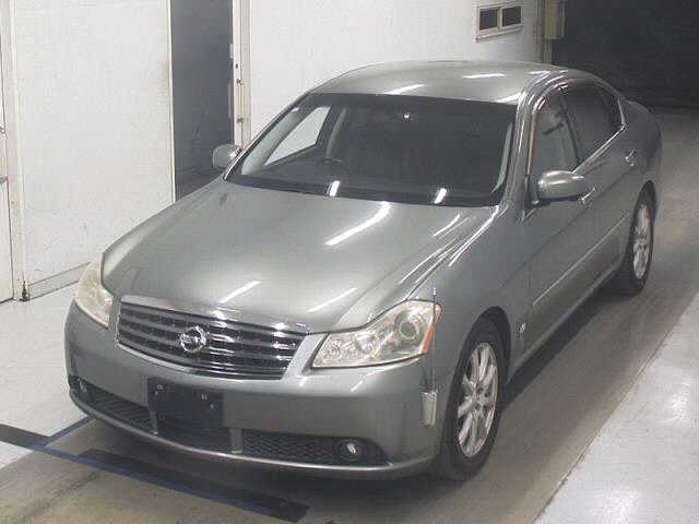 NISSAN FUGA