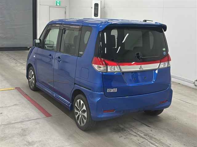 MITSUBISHI DELICA D:2