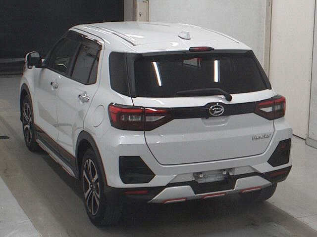 DAIHATSU ROCKY