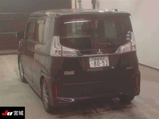 MITSUBISHI DELICA D:2