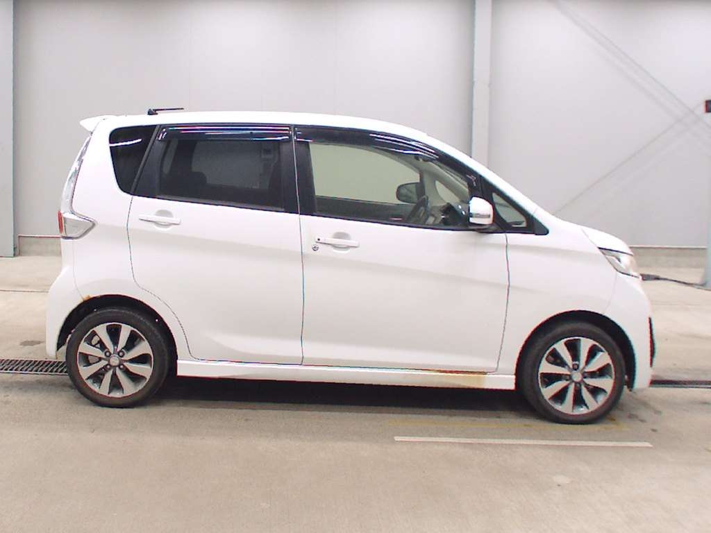 MITSUBISHI EK CUSTOM