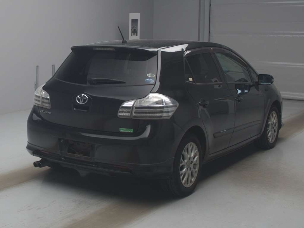 TOYOTA BLADE