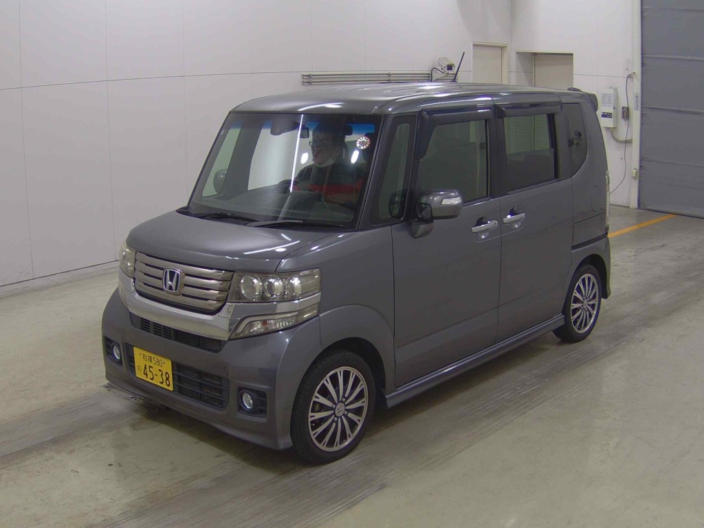 HONDA N-BOX